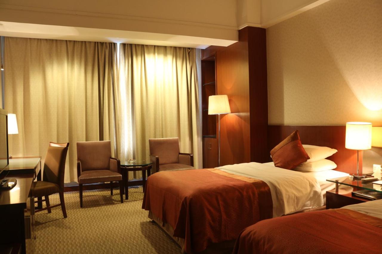 Hotel Jinling Jingyuan Plaza Nanking Exterior foto