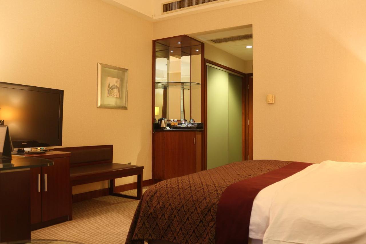 Hotel Jinling Jingyuan Plaza Nanking Exterior foto