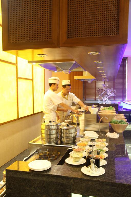 Hotel Jinling Jingyuan Plaza Nanking Exterior foto