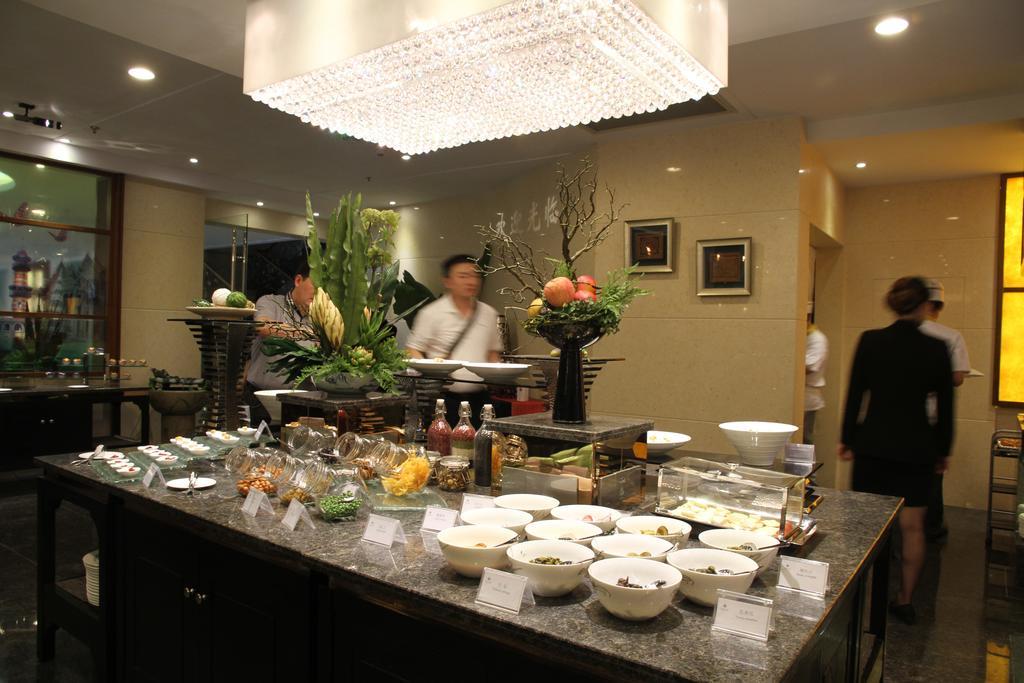 Hotel Jinling Jingyuan Plaza Nanking Exterior foto