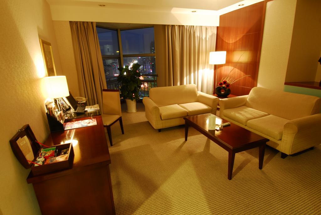 Hotel Jinling Jingyuan Plaza Nanking Exterior foto
