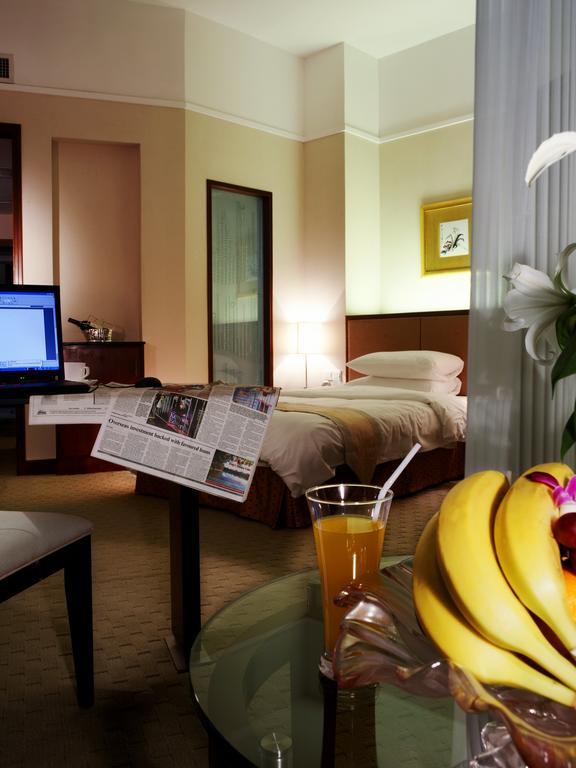 Hotel Jinling Jingyuan Plaza Nanking Exterior foto